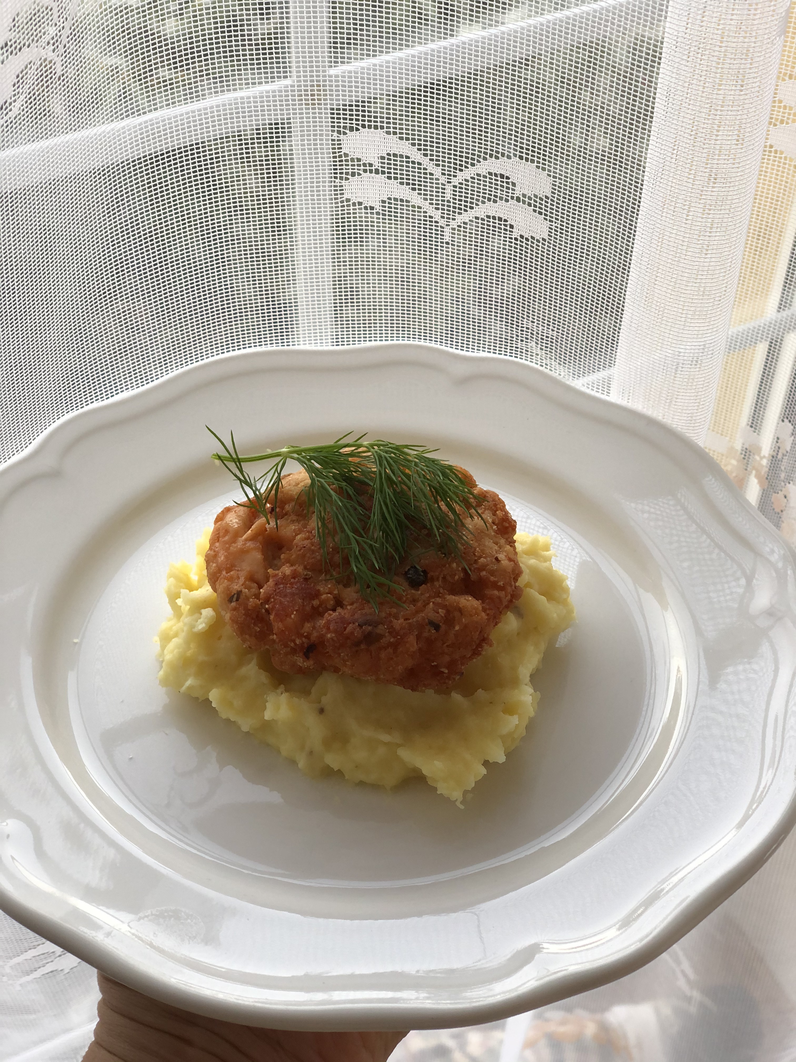 SxqS2+KKQ26Y9DMIi3aH%g